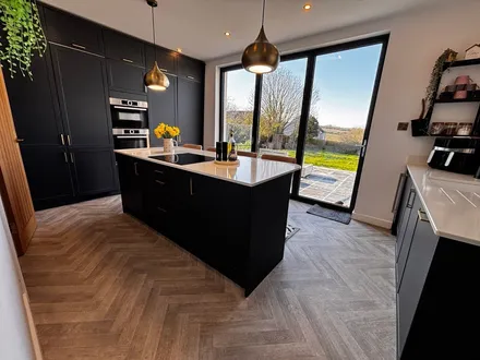 Heol Llanelli, Pontyates, Llanelli, SA15