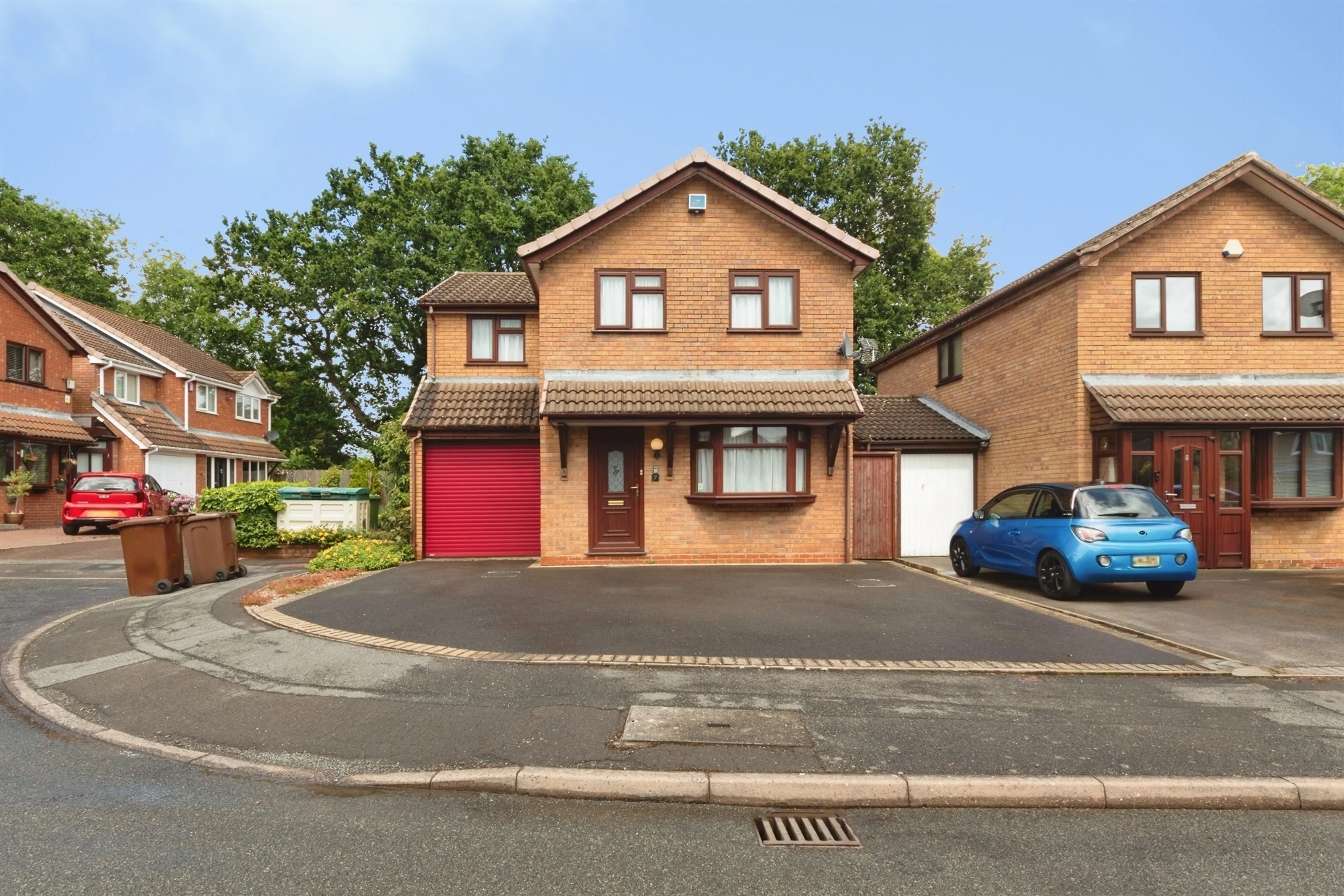 Property photo 0
