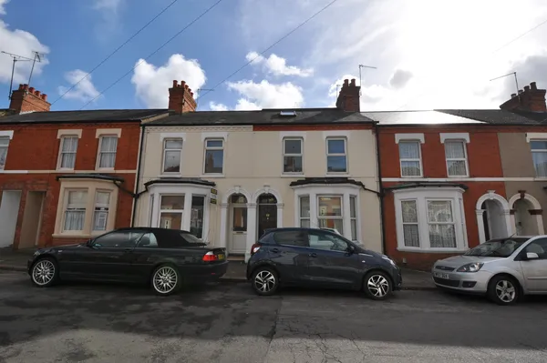 Balmoral Road, Northampton, NN2