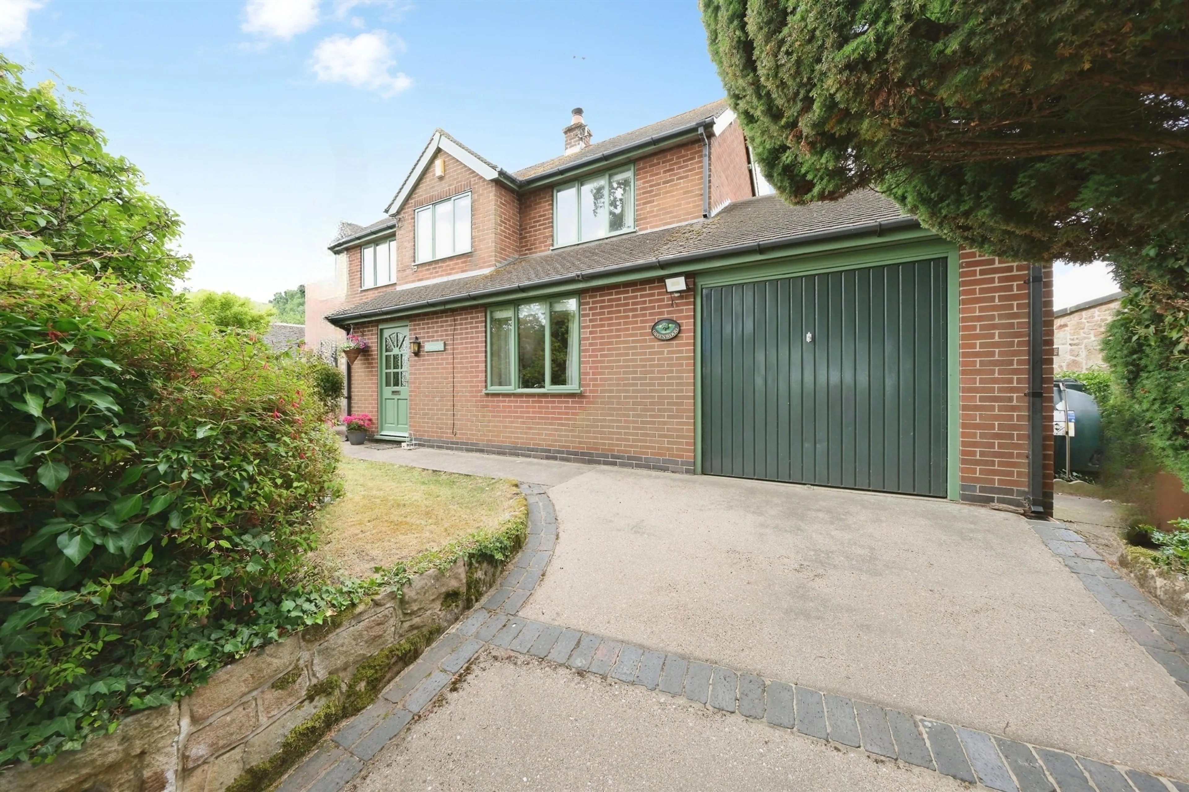 Property photo 0