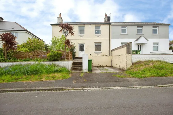 Greatlands Crescent, Plymouth, Devon,...
