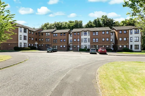 Polsons Crescent, Paisley, Renfrewshi...