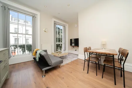 Warwick Way, London, SW1V