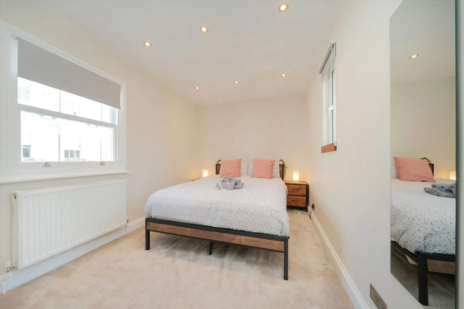 Warwick Way, London, SW1V photo 2