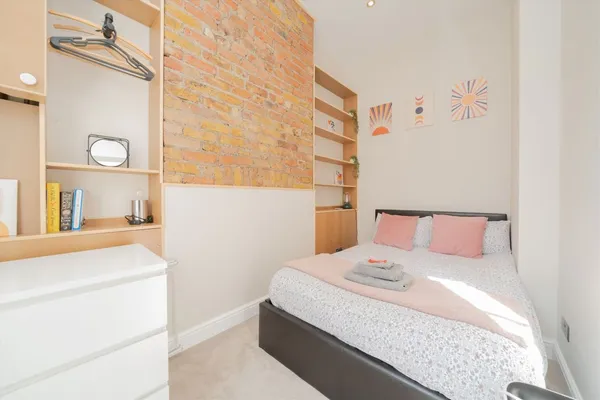 Warwick Way, London, SW1V photo 4