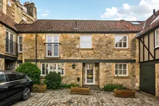 Circus Mews Bath BA1 photo 1