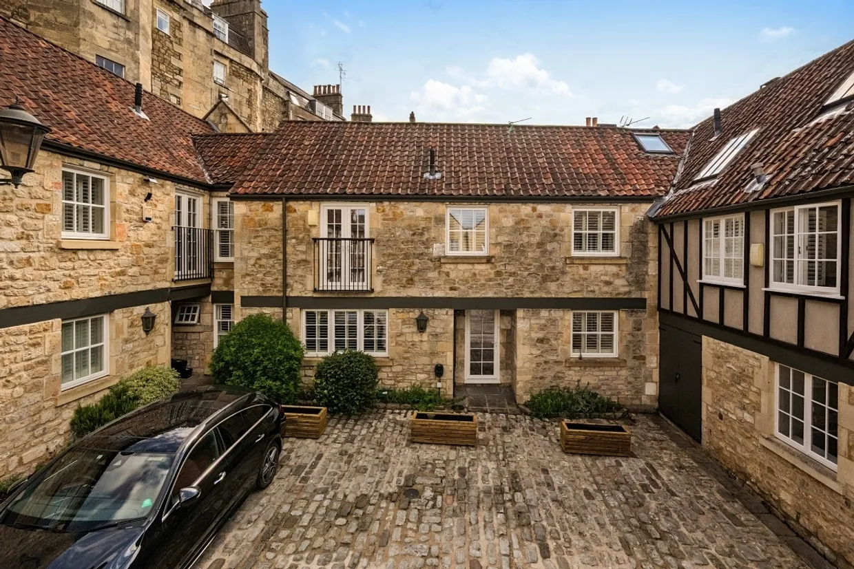 Circus Mews Bath BA1 photo 13