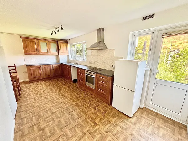 Muggeridge Road, Dagenham, RM10