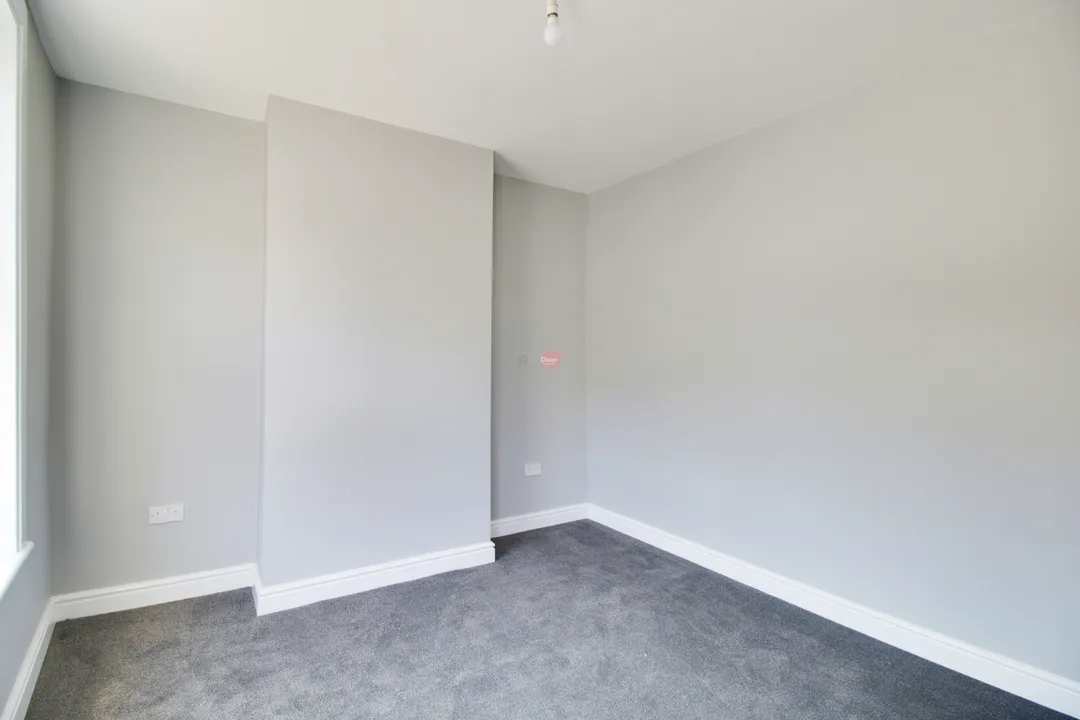 https://mr0.homeflow-assets.co.uk/files/photo/image/47753/1510/_x_/24017_rdhacb_1666130654_IMG_6.jpg