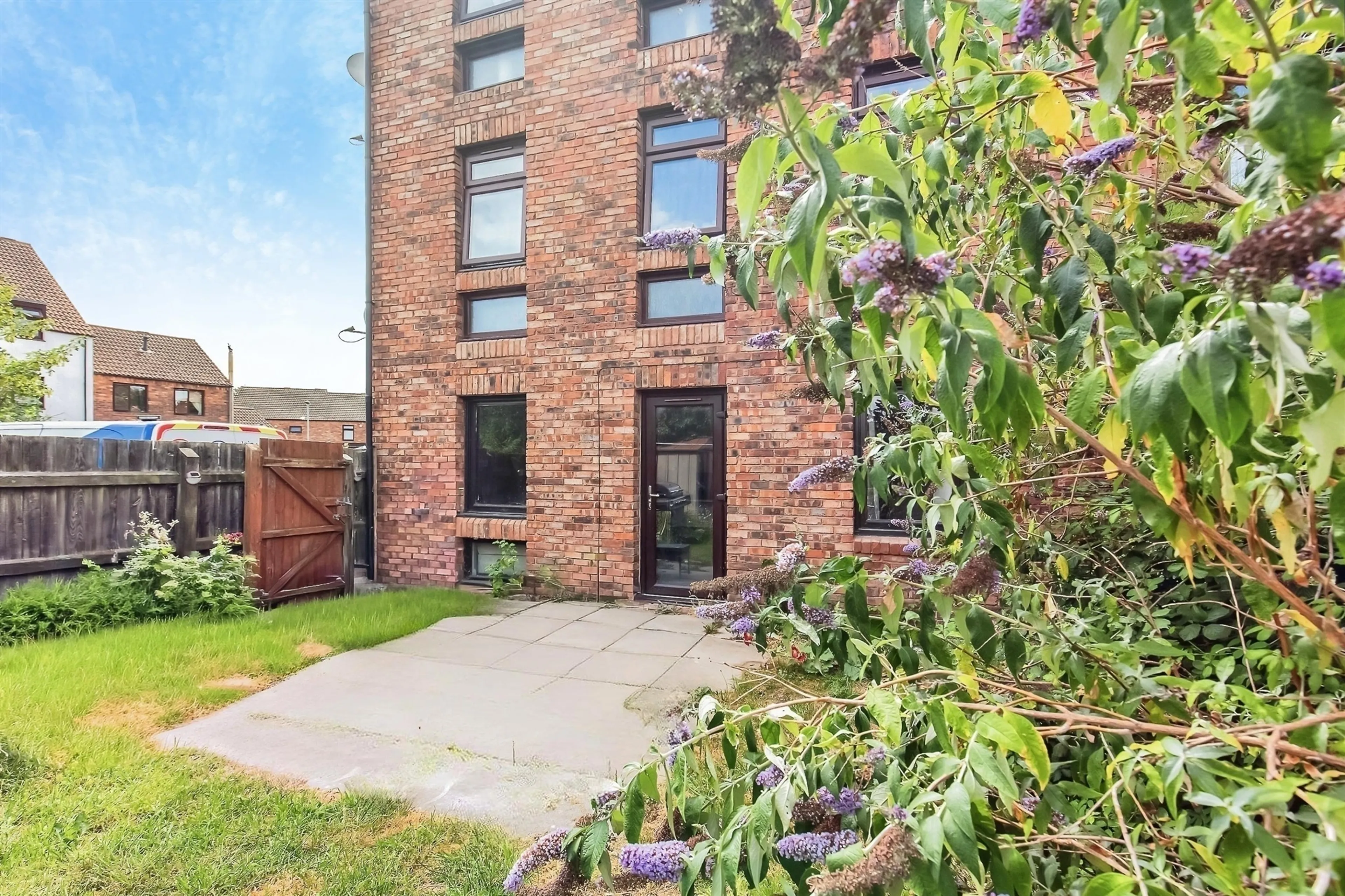 Property photo 11