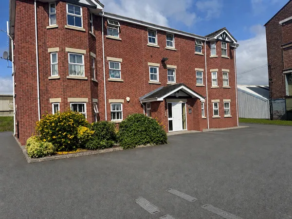 The Old Quays, Warrington, WA4 6JP