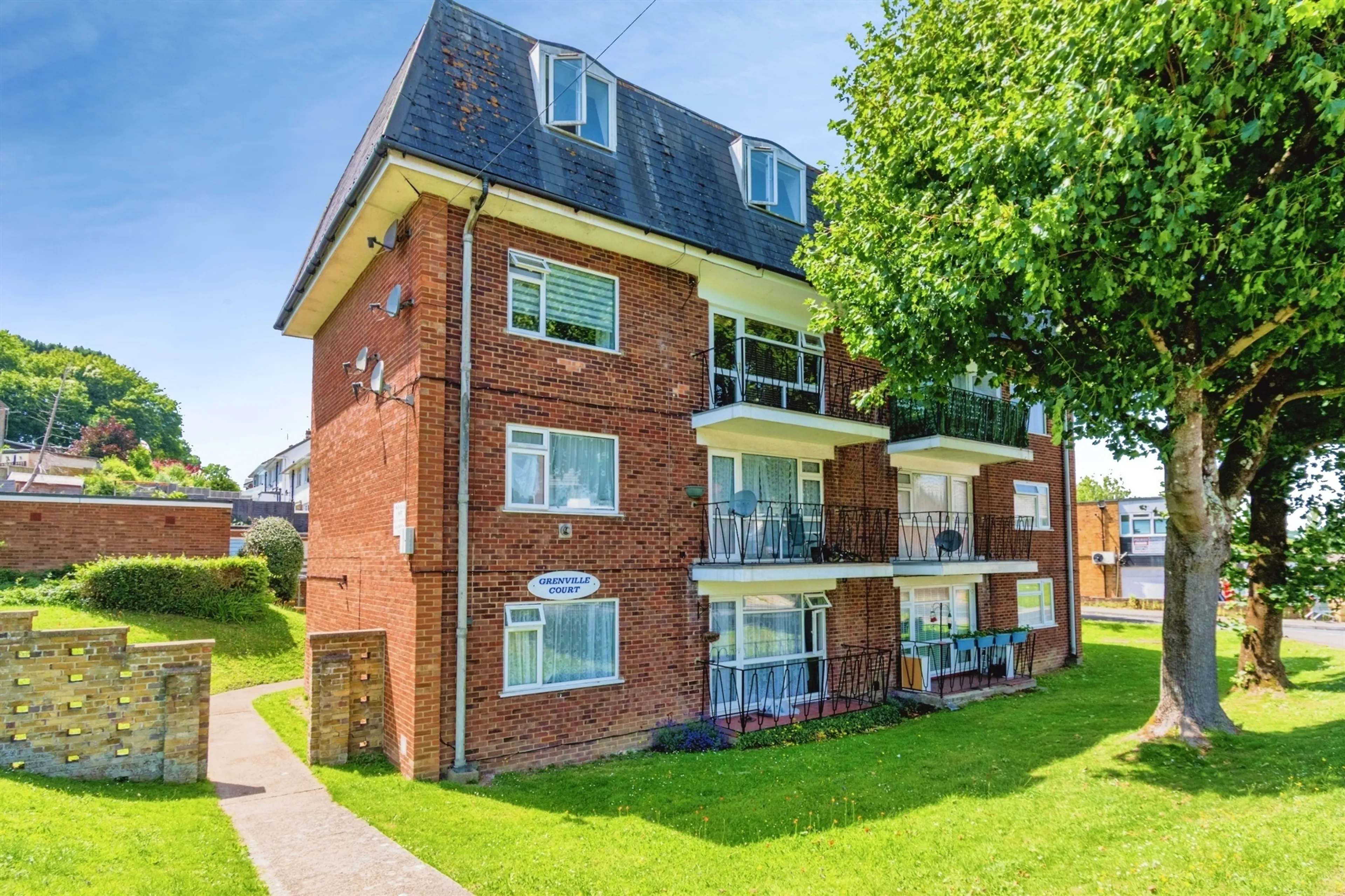 Property at Old Farm Drive, Southampton