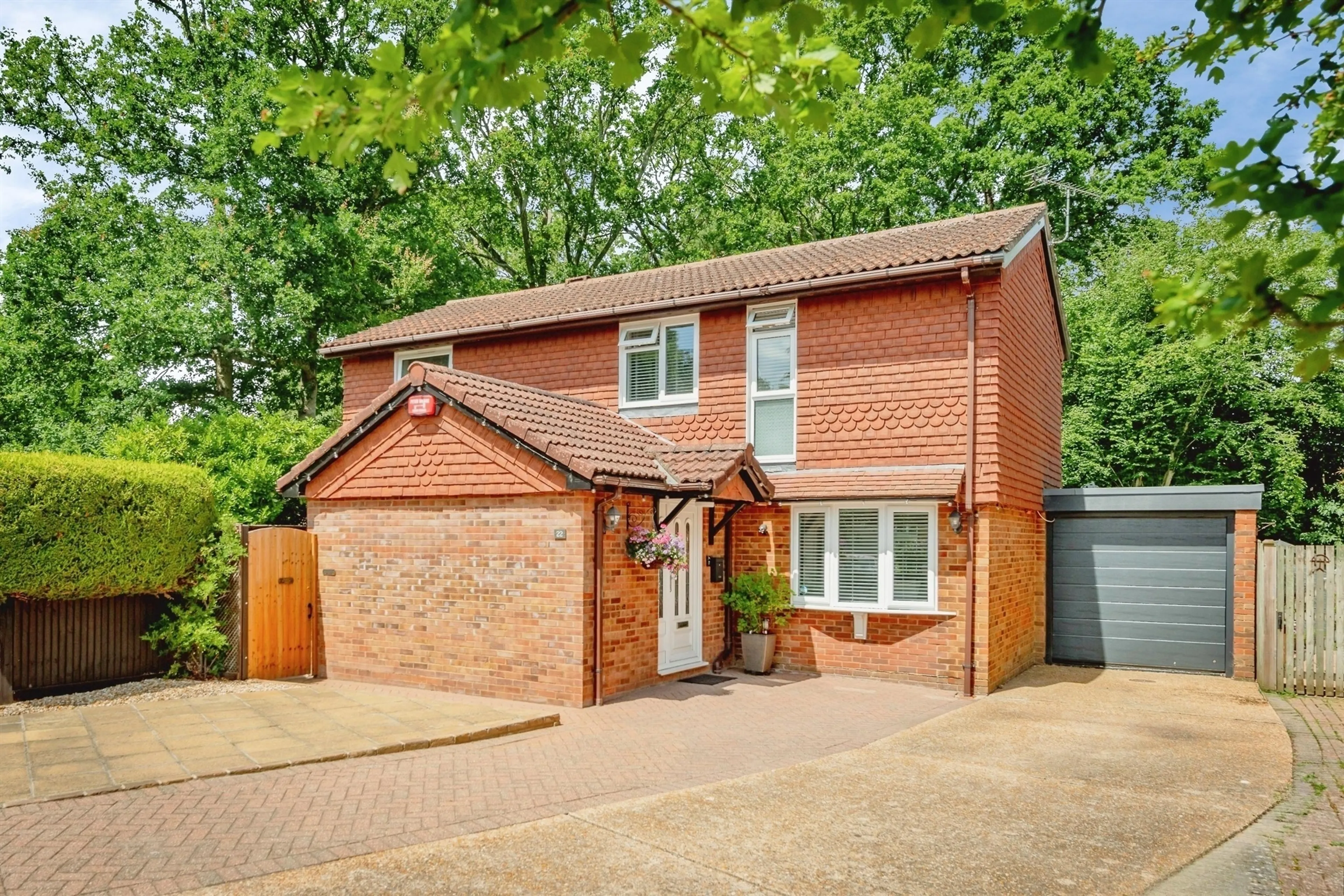 Property photo 0