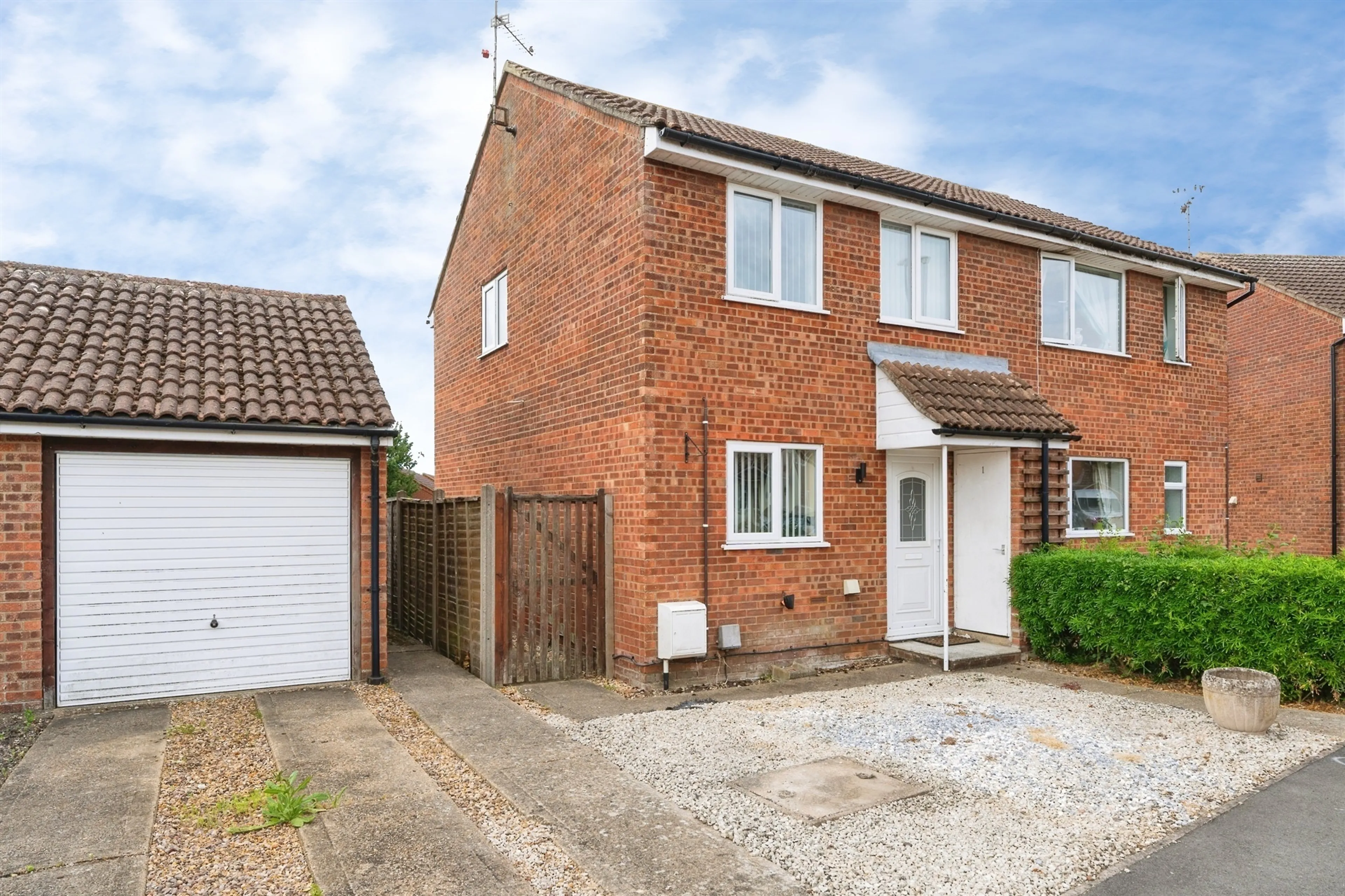 Property photo 0