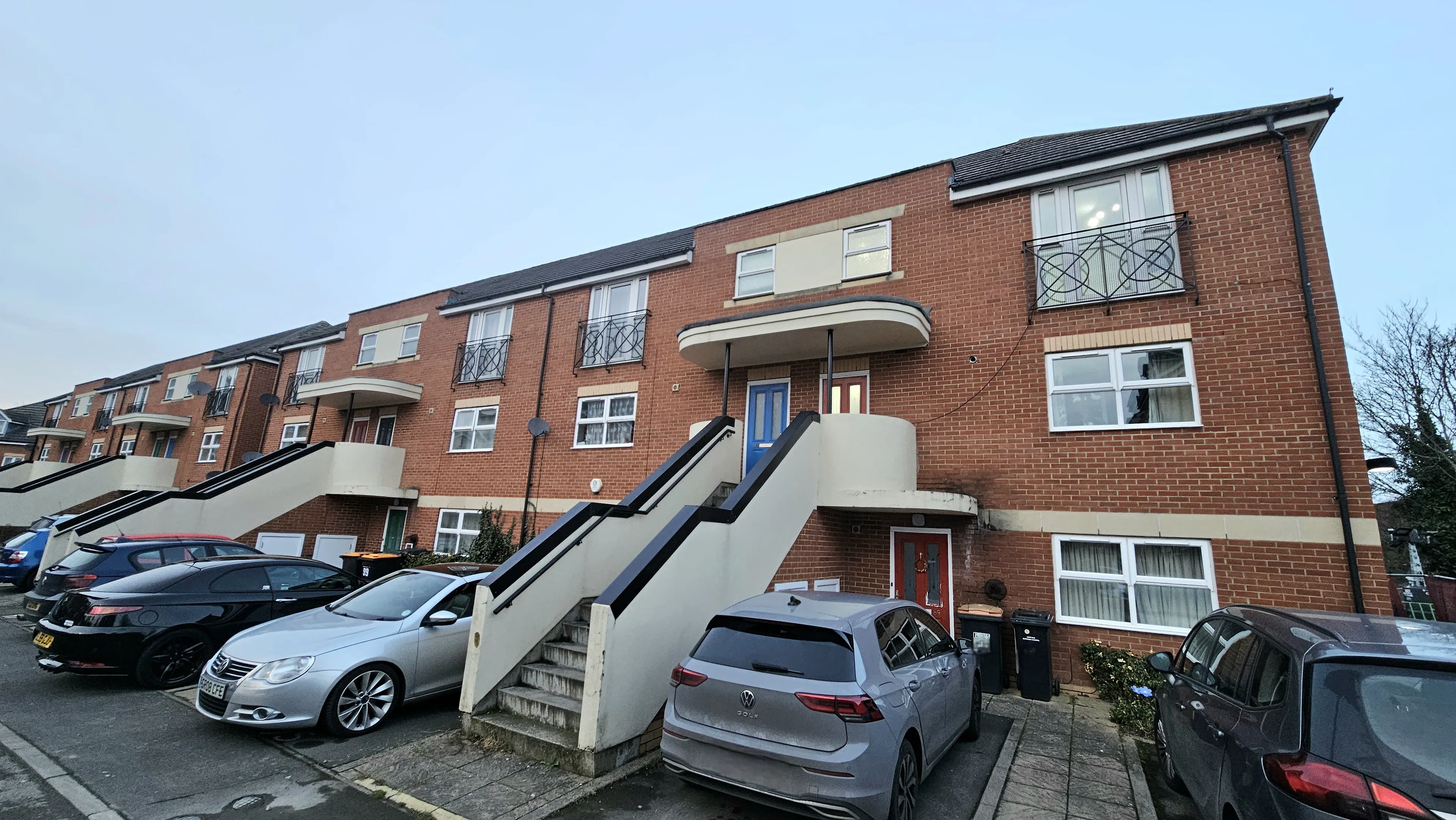 Property photo 0