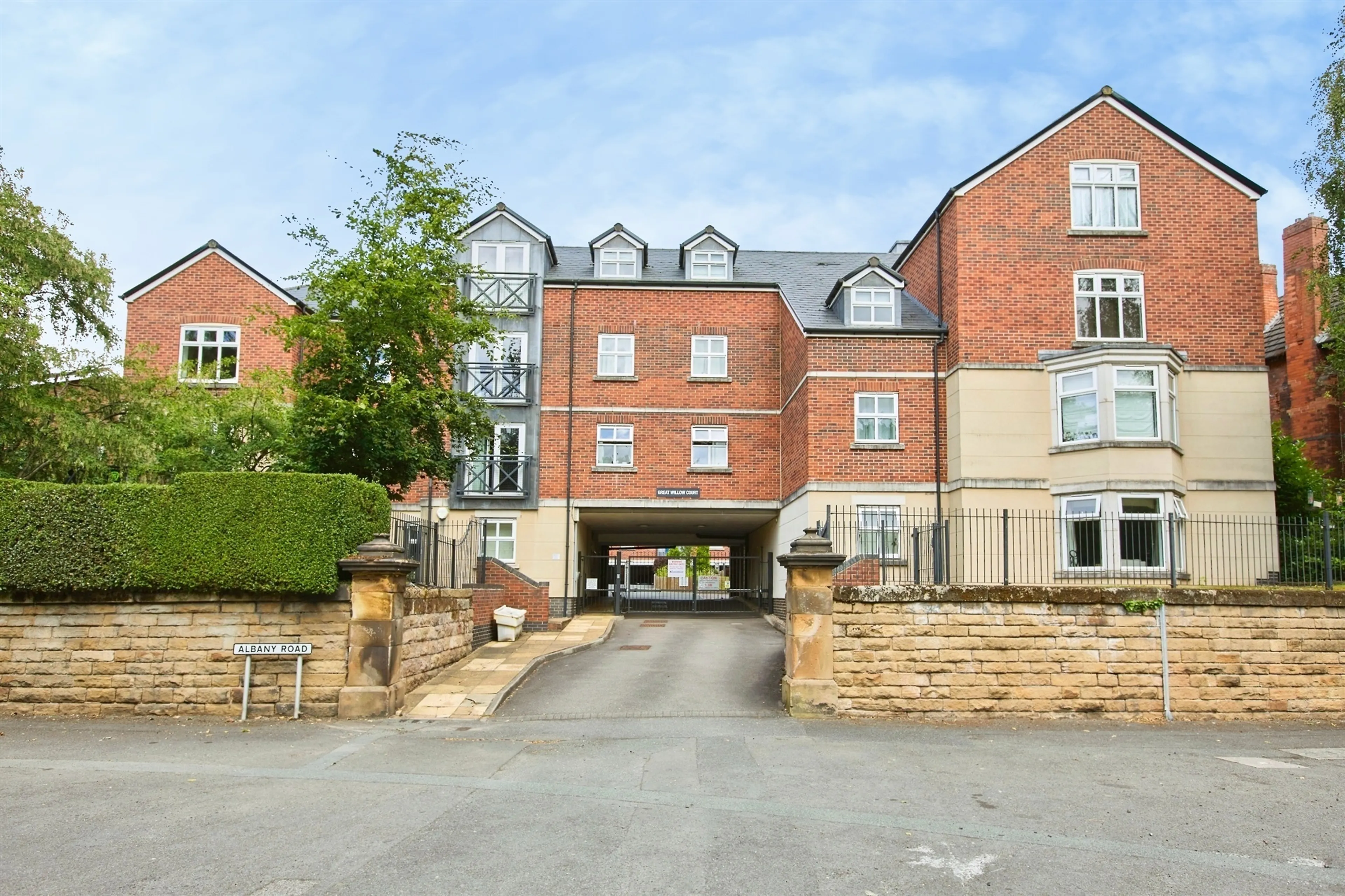 Property photo 0