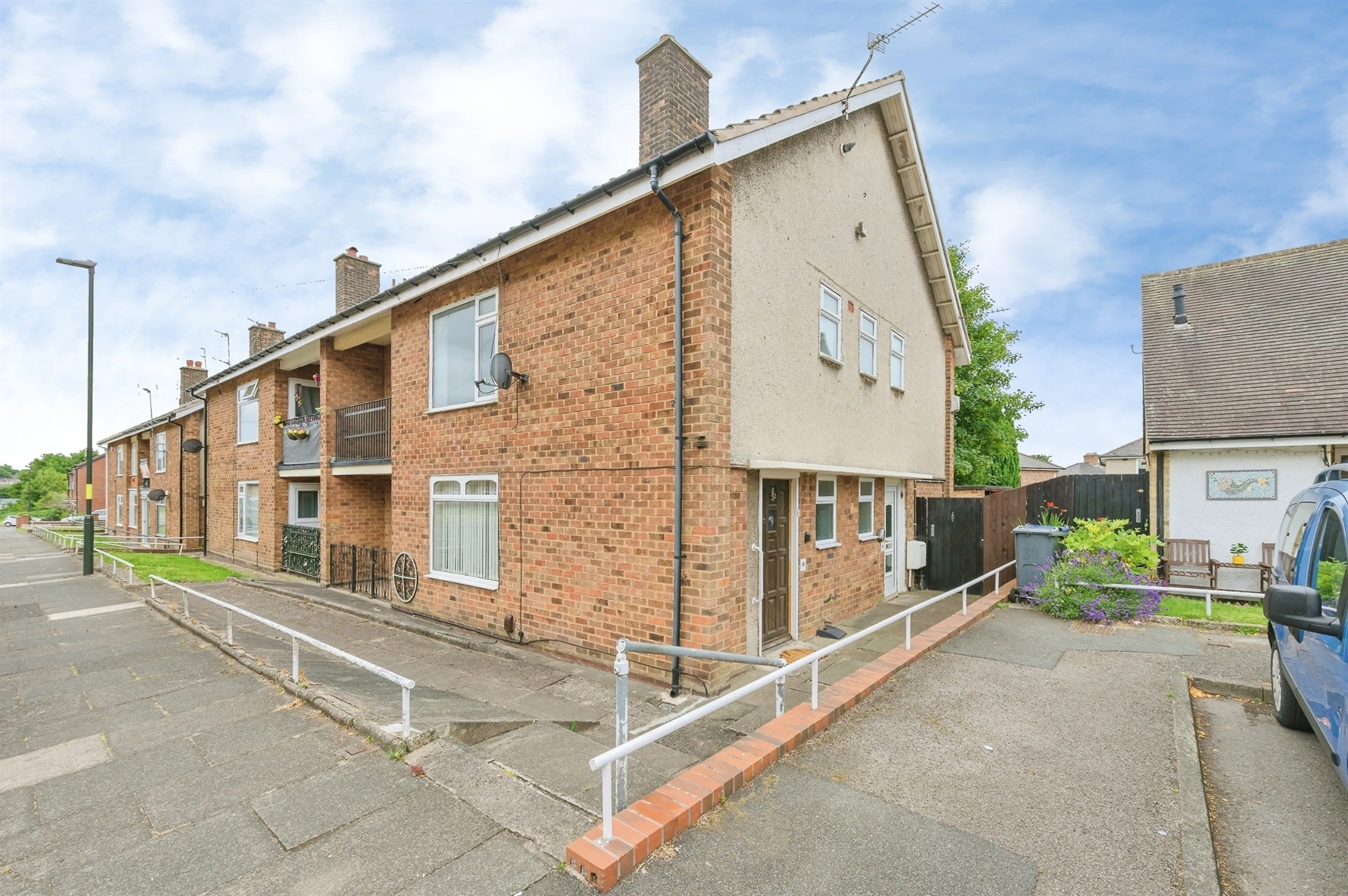 Property photo 0