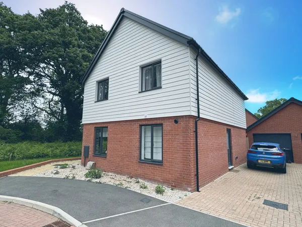 Barn Owl Close, Whiteley