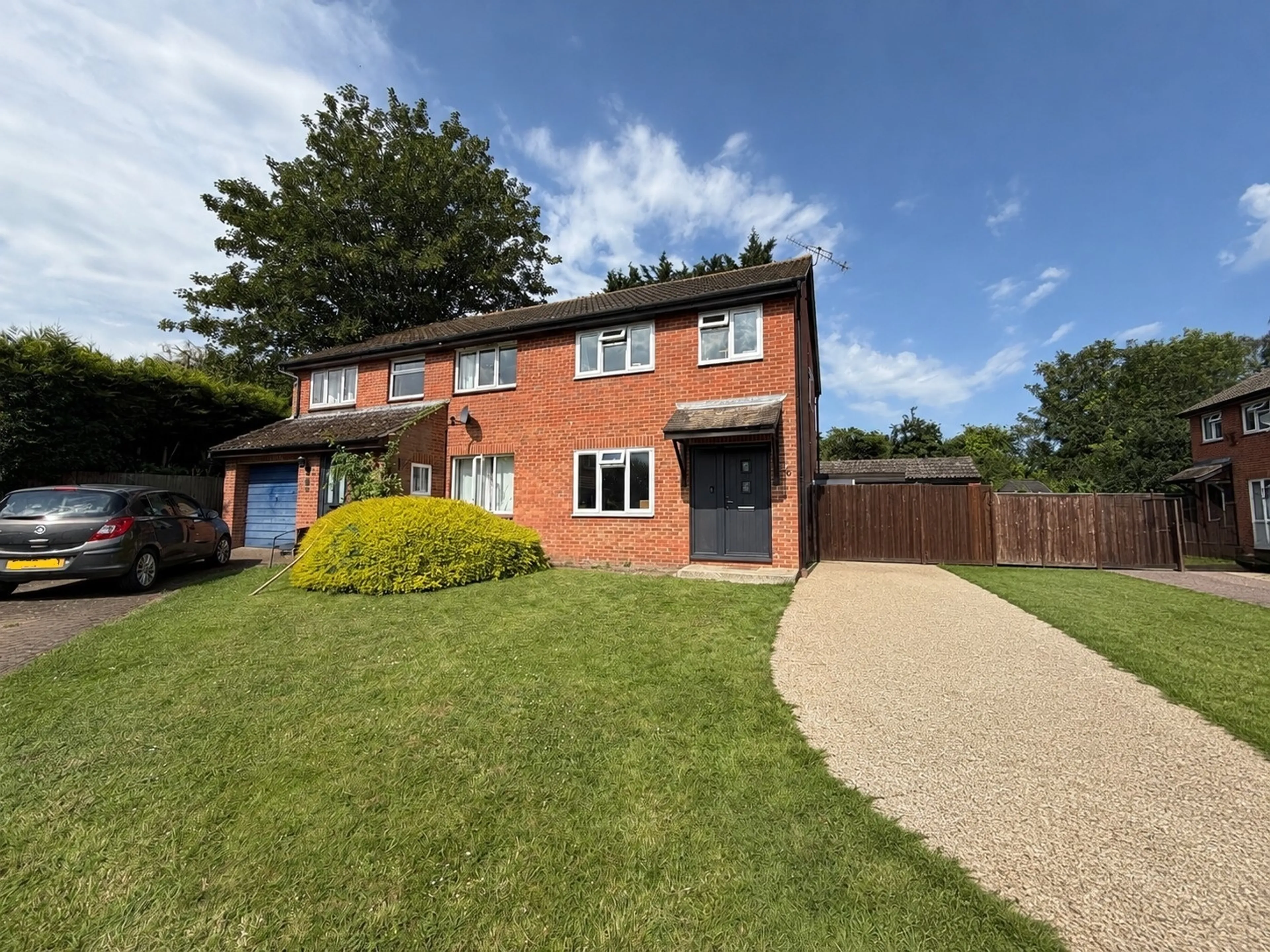 Property photo 0