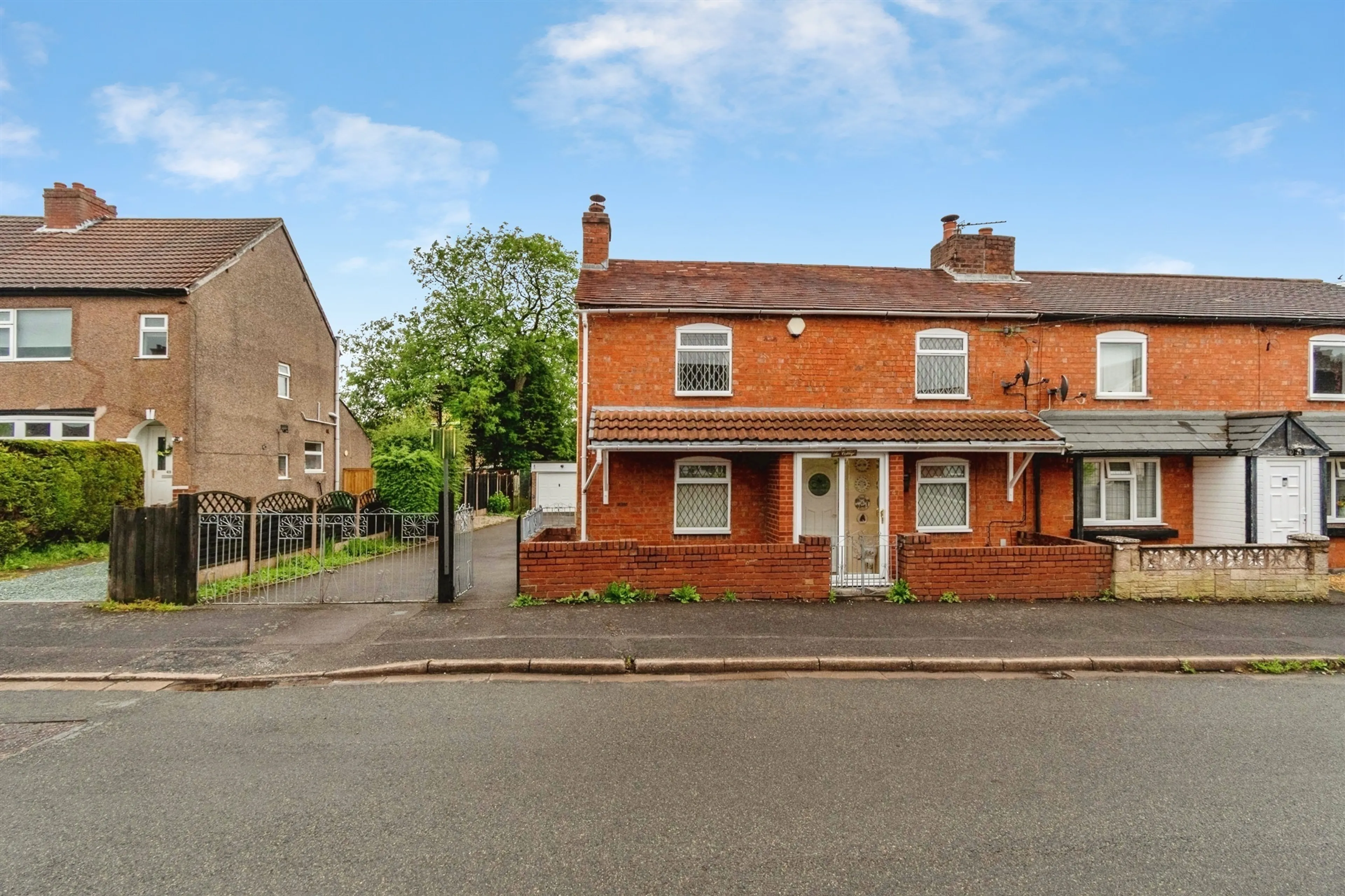 Property photo 0