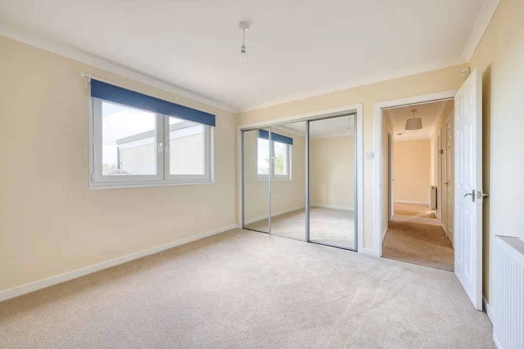 https://mr0.homeflow-assets.co.uk/files/photo/image/47755/3048/_x_/DSC_9628_HDR-2.jpg