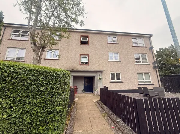 Aurs Crescent, Barrhead, G78