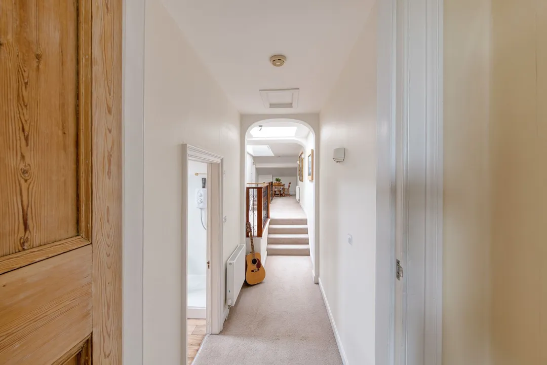 https://mr0.homeflow-assets.co.uk/files/photo/image/47755/4237/_x_/DSC_8166_HDR-65.jpg