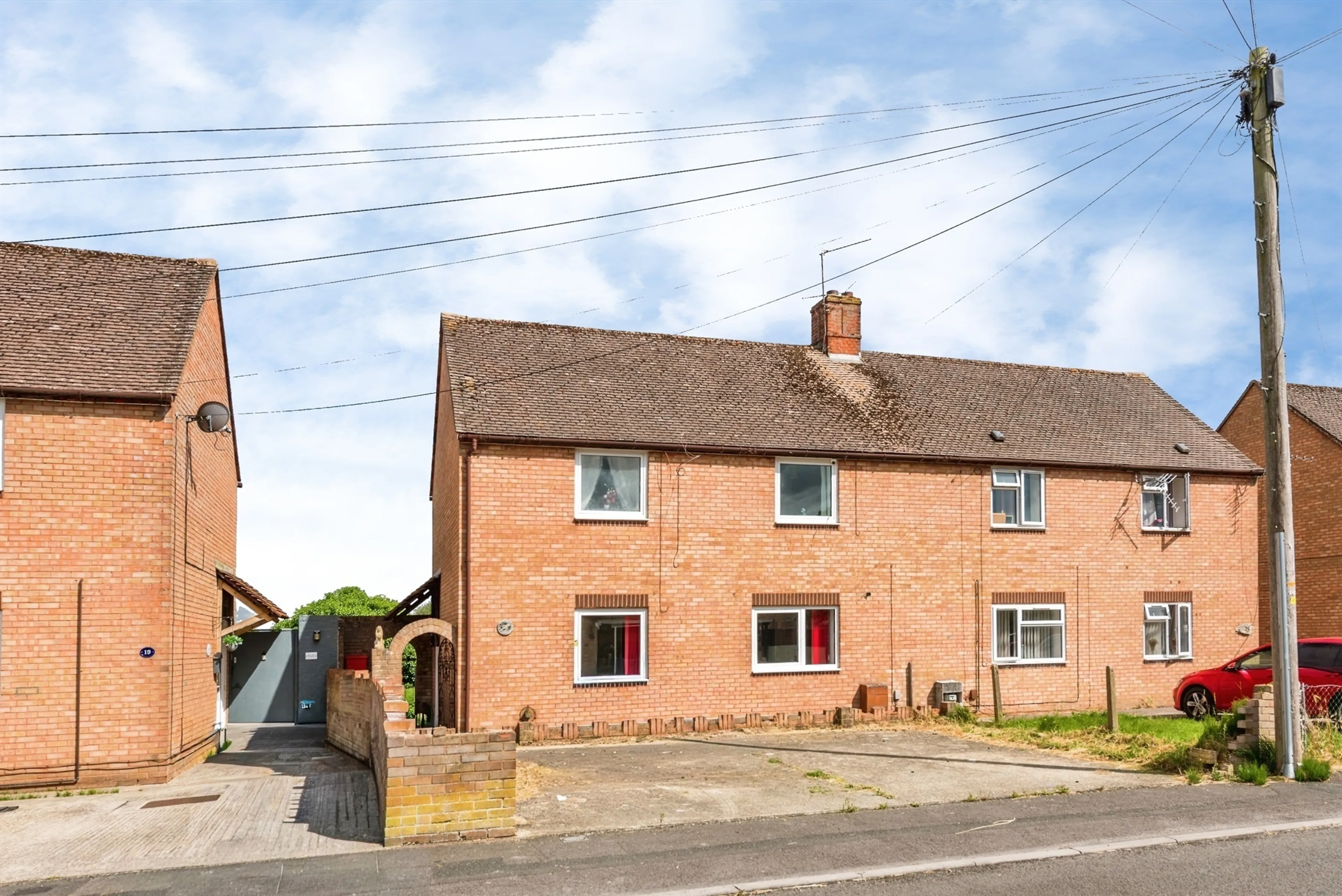 Property photo 0