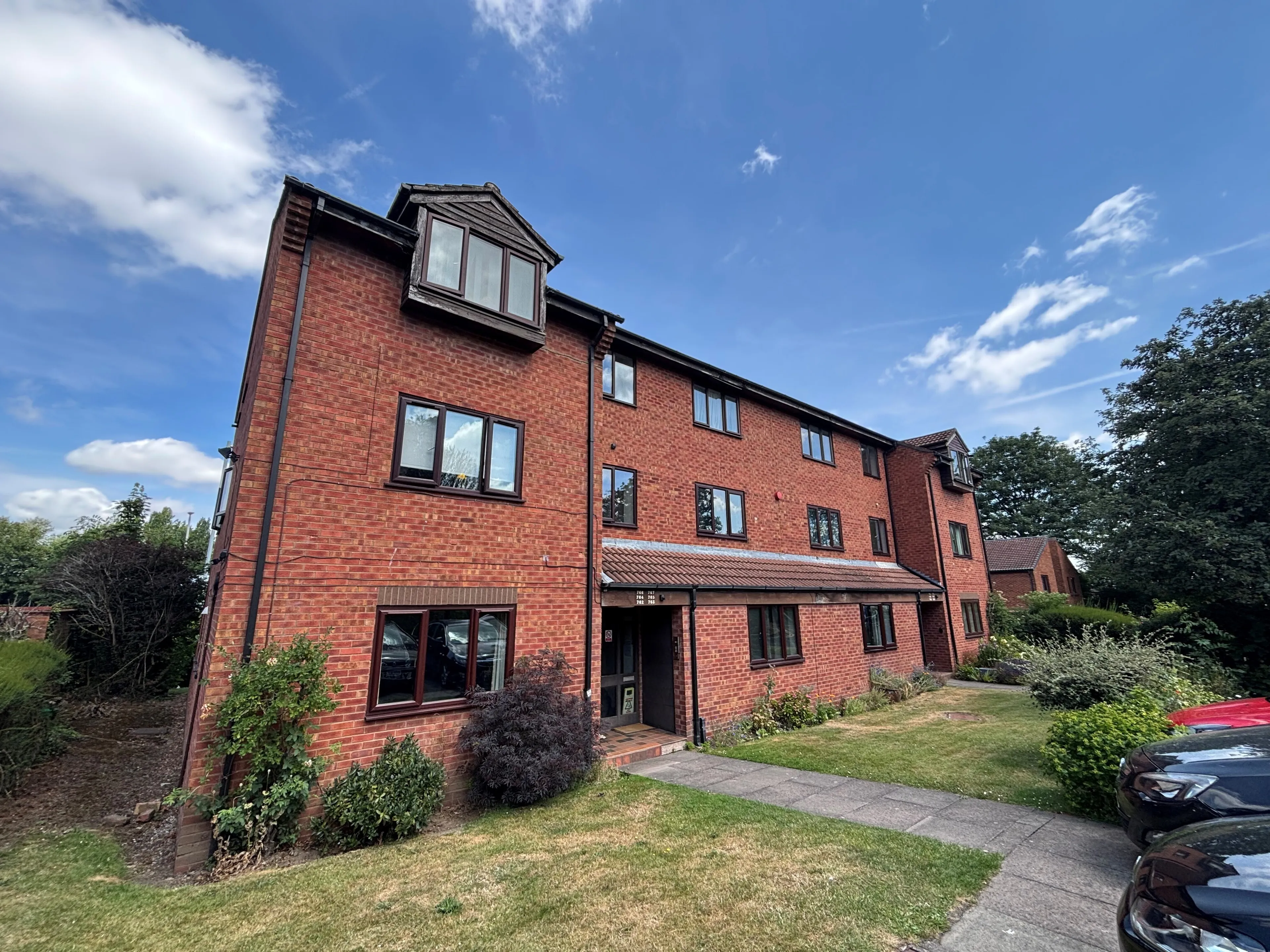 Property photo 0