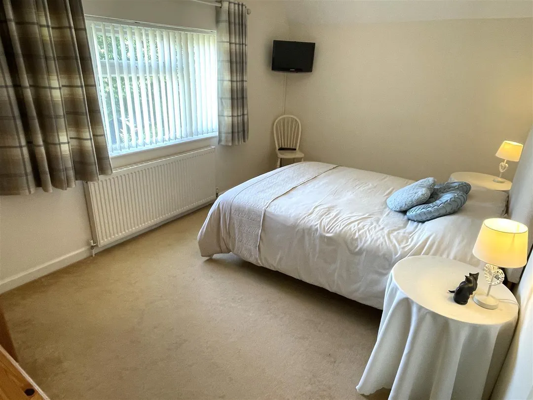 https://mr0.homeflow-assets.co.uk/files/photo/image/47755/7344/_x_/WcNFz5Clv0Kc8gA63Hv9bg.jpg