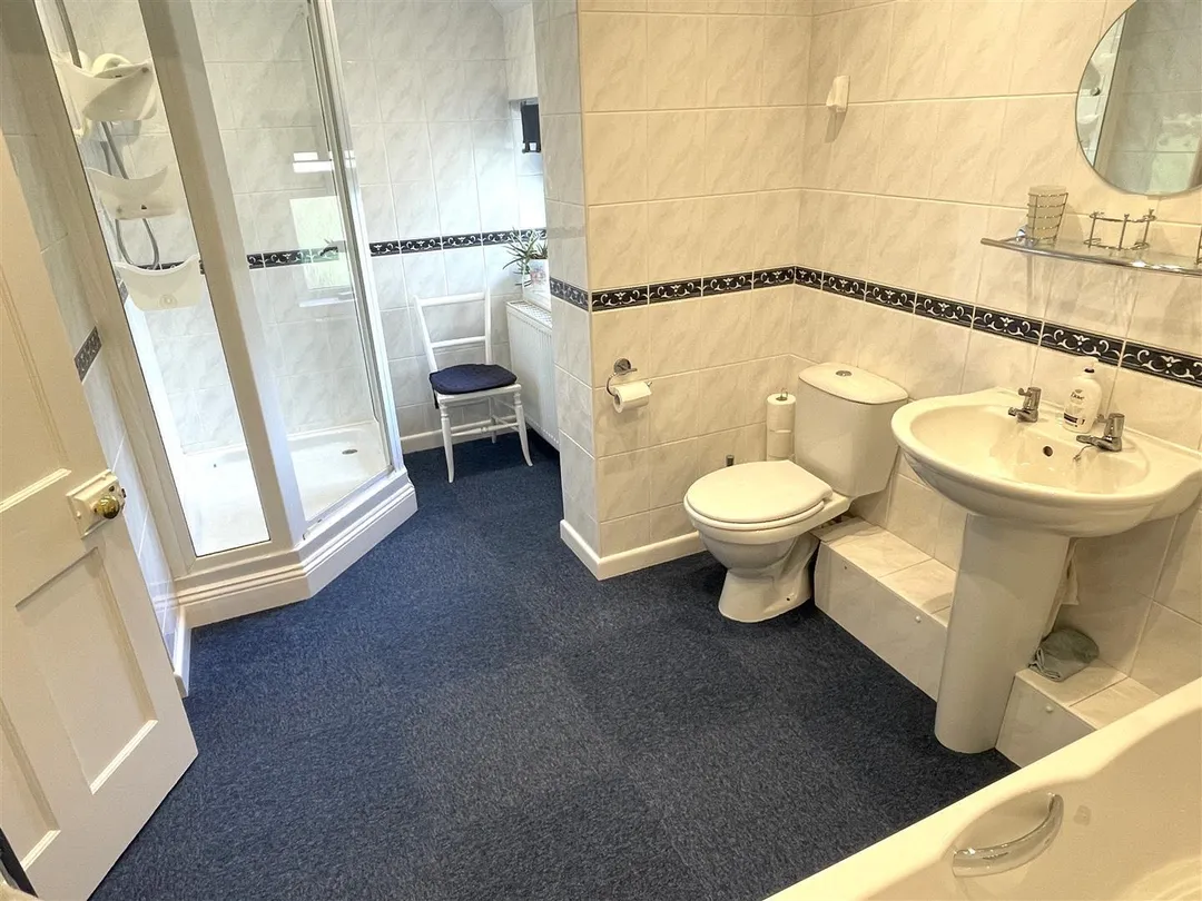https://mr0.homeflow-assets.co.uk/files/photo/image/47755/7347/_x_/NaXPx-vZm0KjBSYn3AT29Q.jpg