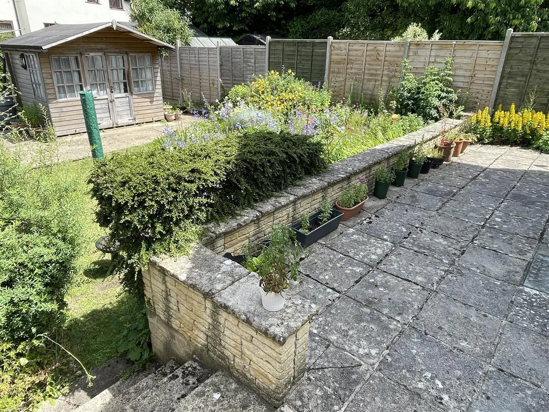 https://mr0.homeflow-assets.co.uk/files/photo/image/47755/7348/_x_/D_1piSFBj0mhvcnGTvf6Pg.jpg