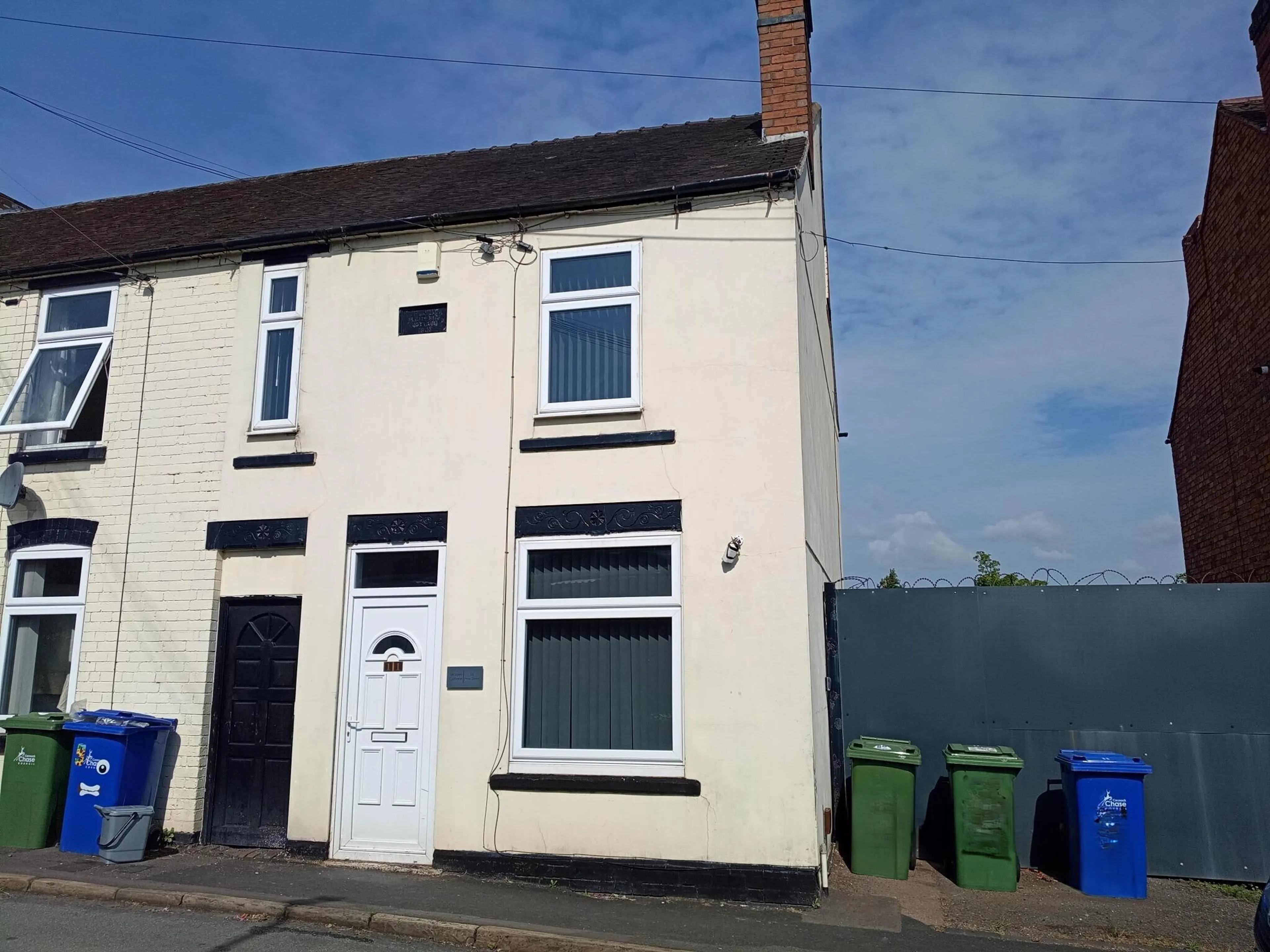 Property photo 0