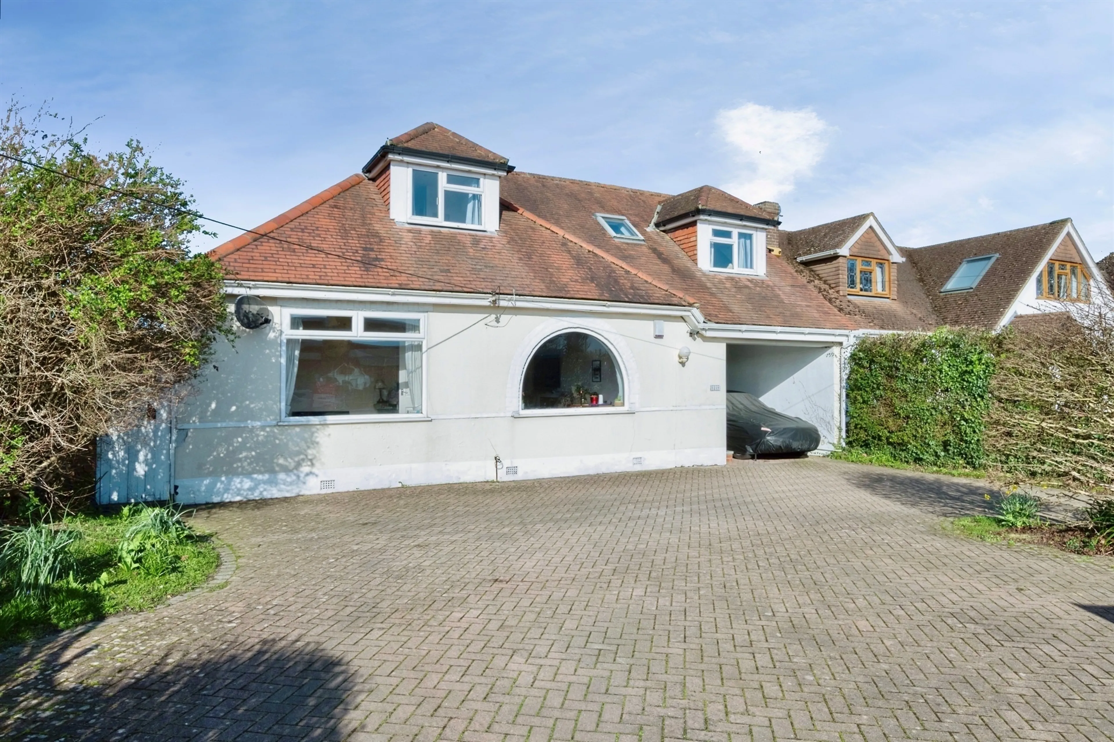 Property photo 0