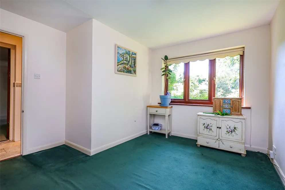 Property carousel item 14