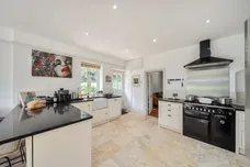 High Elms Lane, Watford, WD25 photo 5