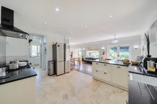 High Elms Lane, Watford, WD25 photo 6