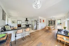 High Elms Lane, Watford, WD25 photo 14