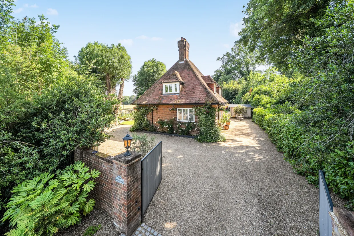 High Elms Lane, Watford, WD25 photo 23