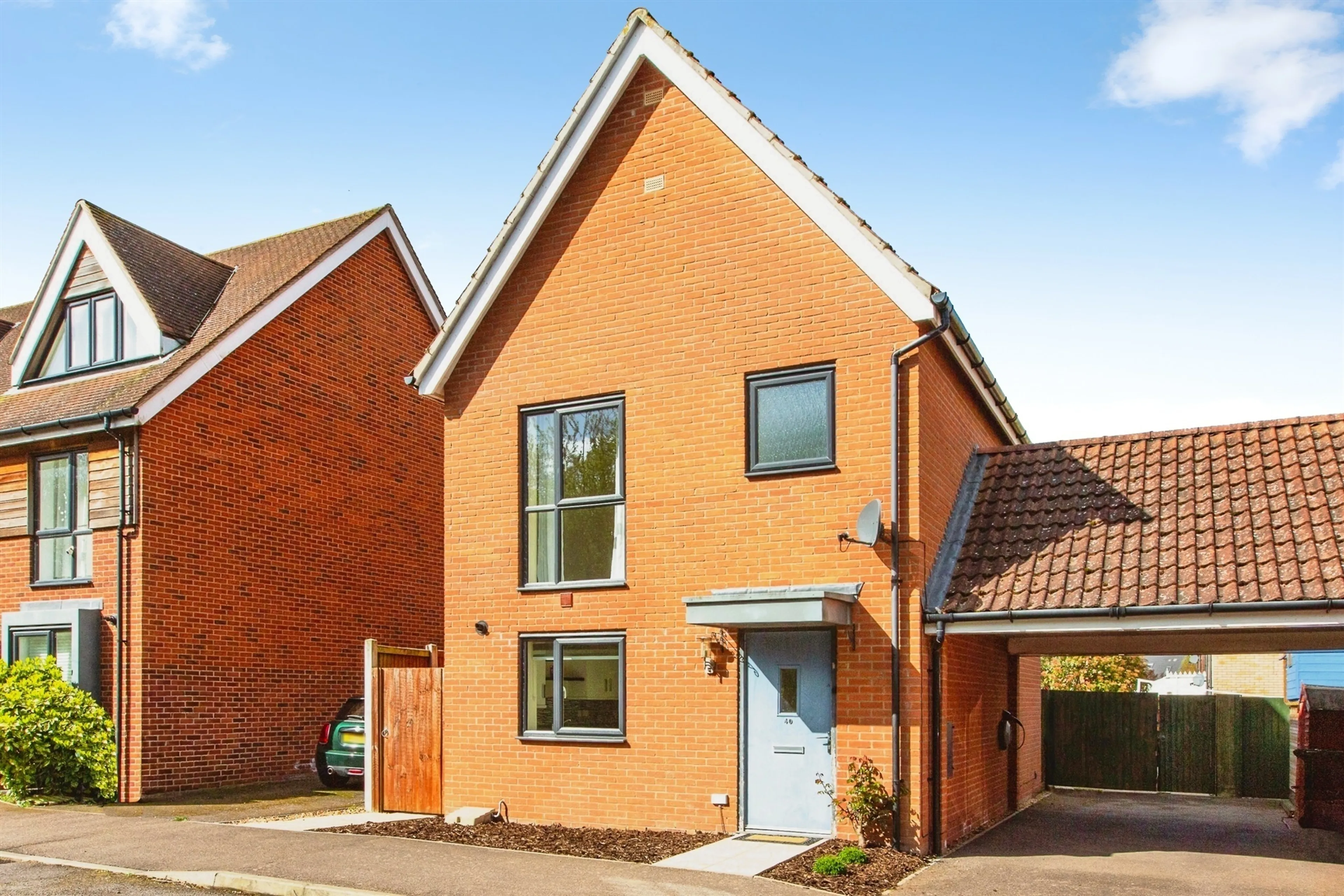 Property photo 0