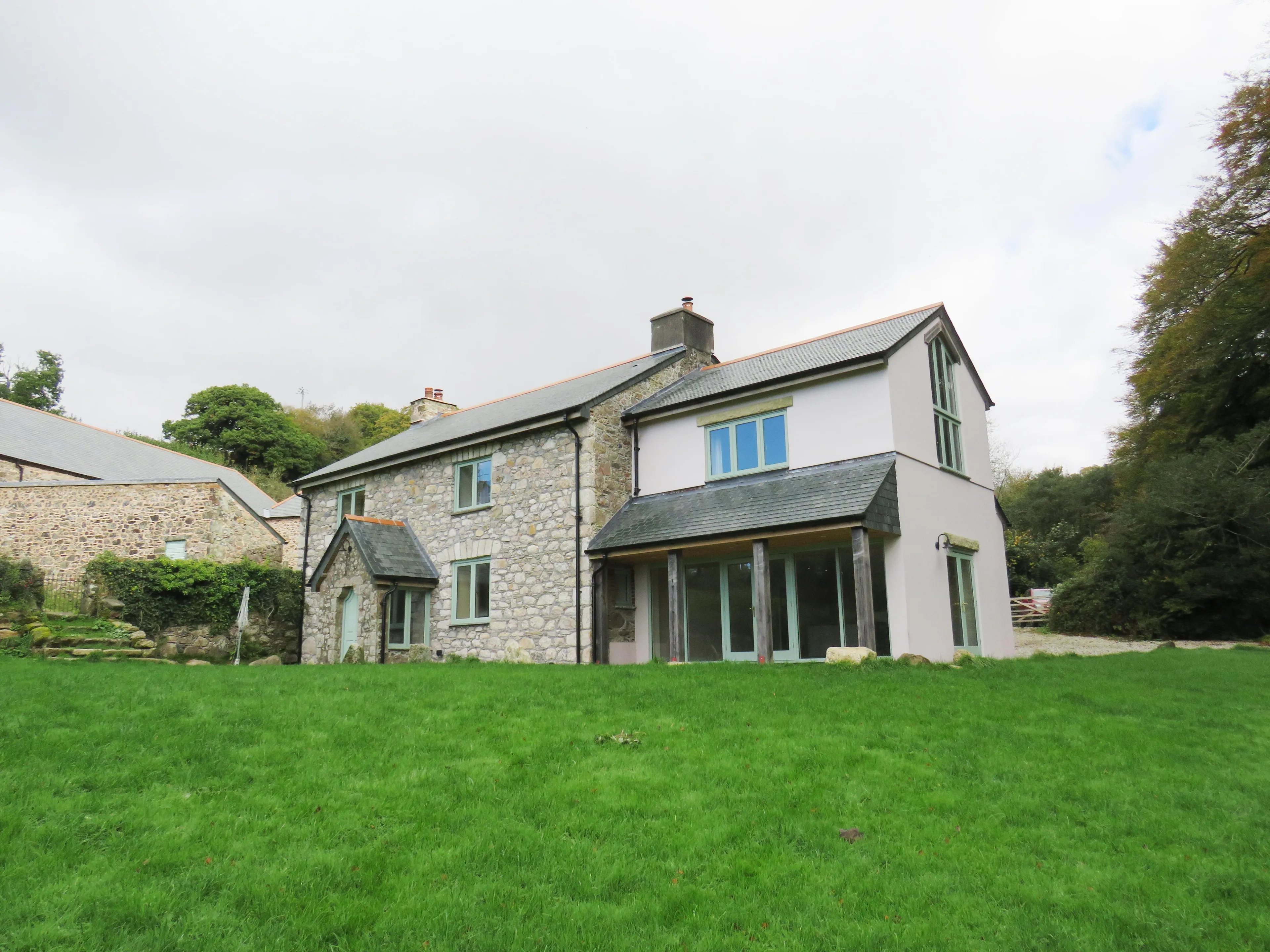 Property photo 0