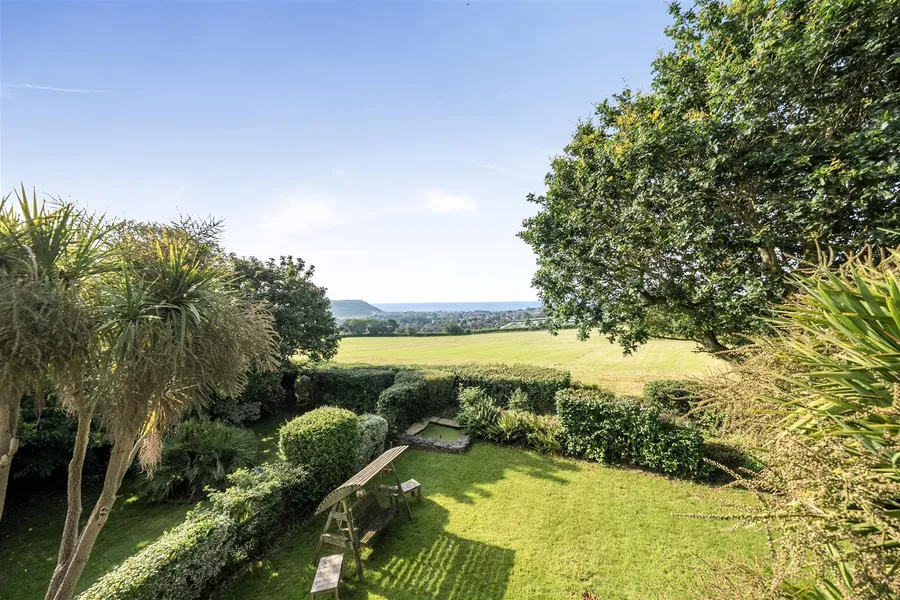 Property Image 30