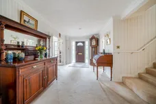 Star Hill Drive, Churt, Farnham, GU10 photo 2