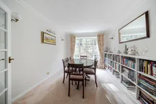 Star Hill Drive, Churt, Farnham, GU10 photo 6