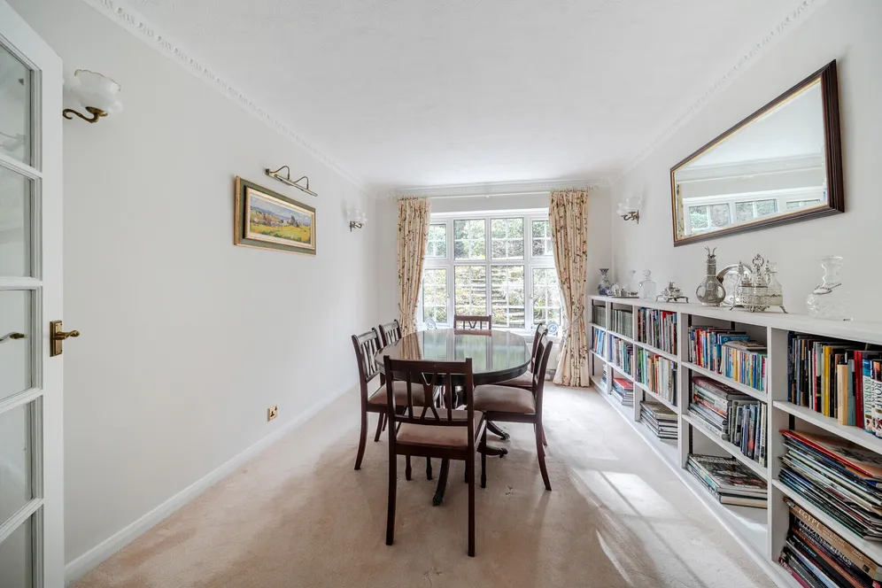 Star Hill Drive, Churt, Farnham, GU10 photo 6