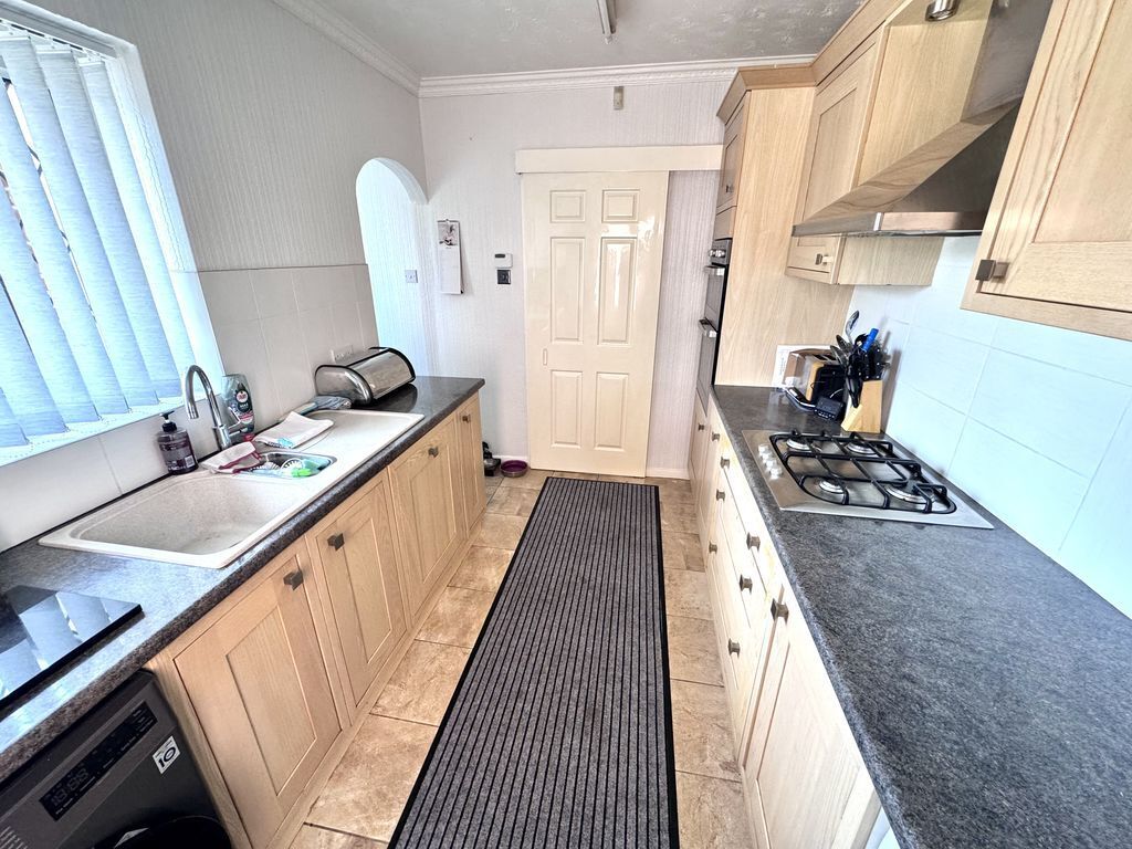 Launceston Drive, Nuneaton Image 3
