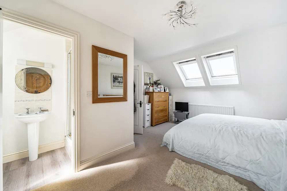 Sun Lane, Alresford, SO24 photo 13