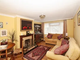 Cresta Close, Polegate thumb 2