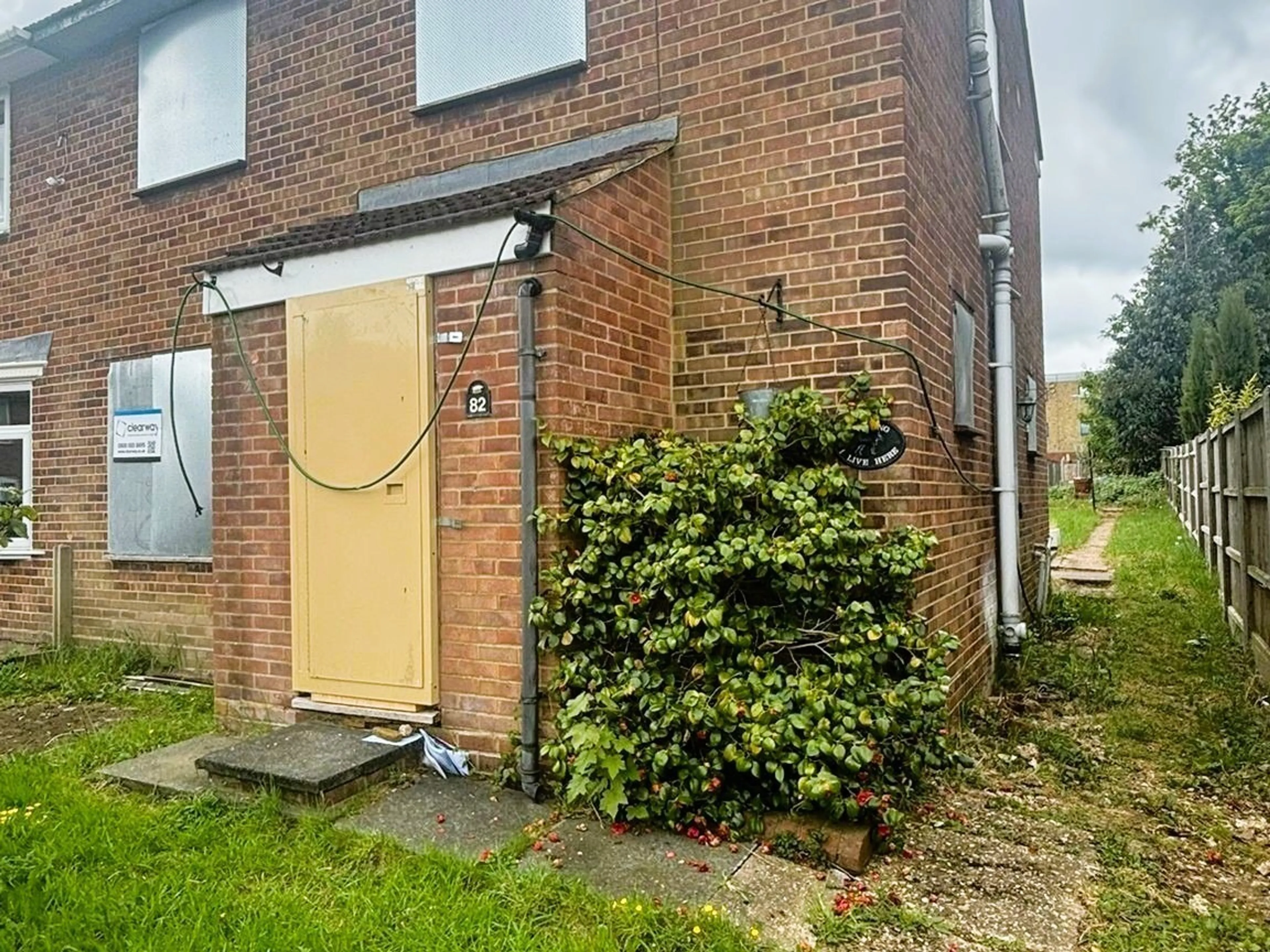 Property photo 0