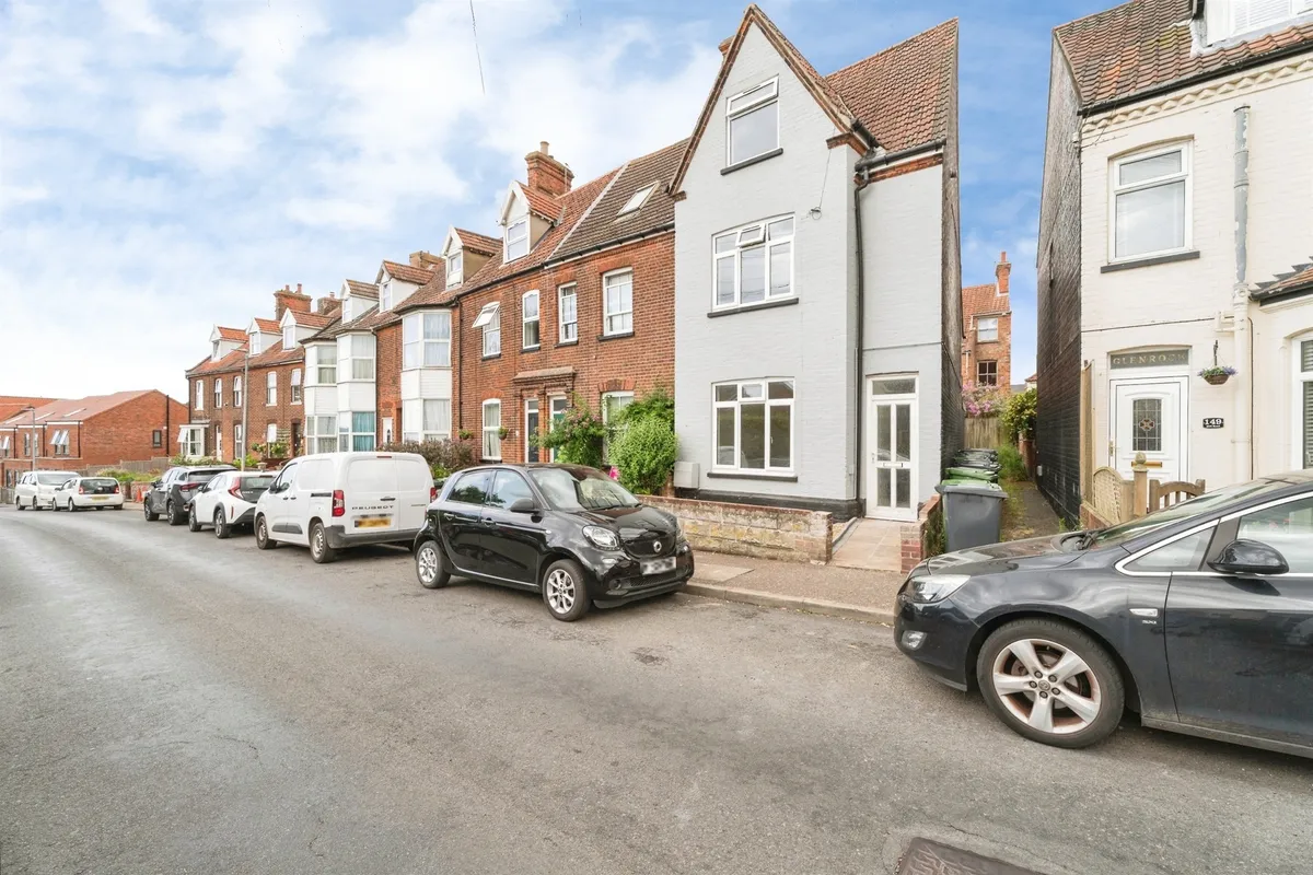 Mill Road, Cromer